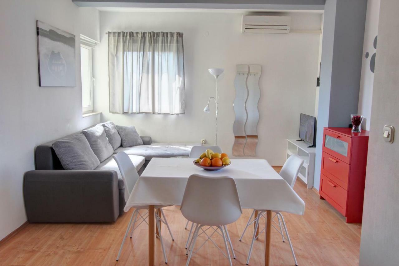 Apartman Pola Esterno foto