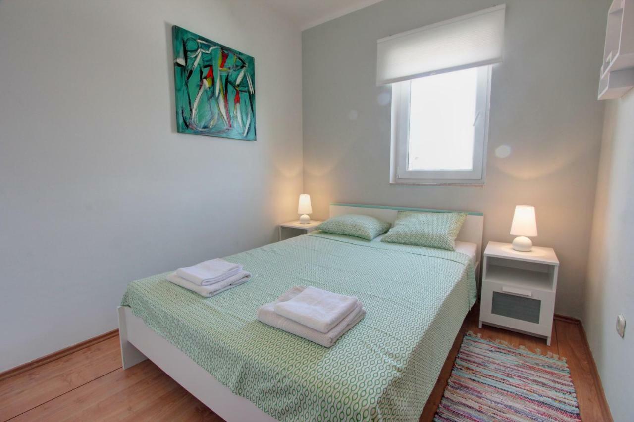Apartman Pola Esterno foto