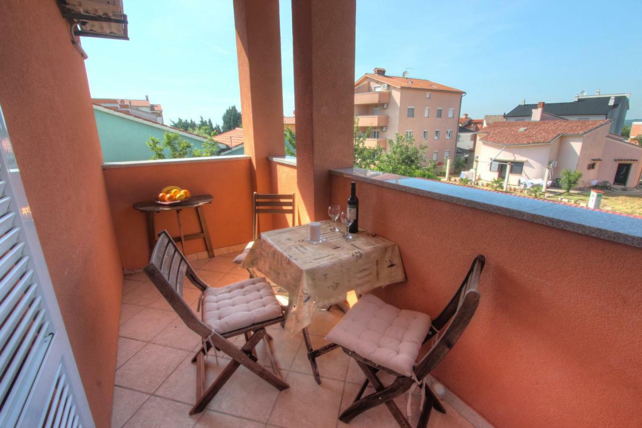 Apartman Pola Esterno foto